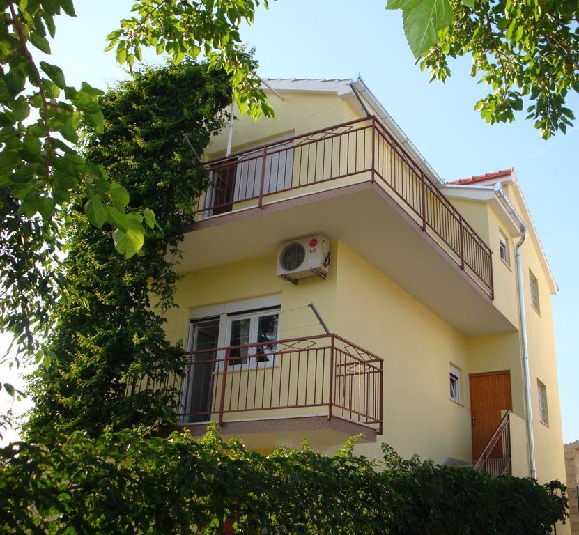 Apartments Borozan Vinišće Exteriér fotografie